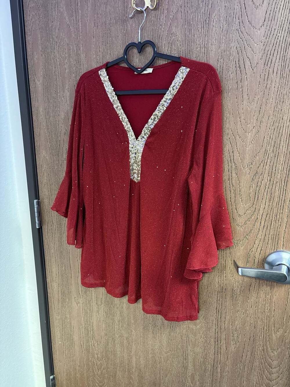 Timeson Women's Red Glitter V-Neck Sequin Trim Bell Sleeve Blouse Size XL